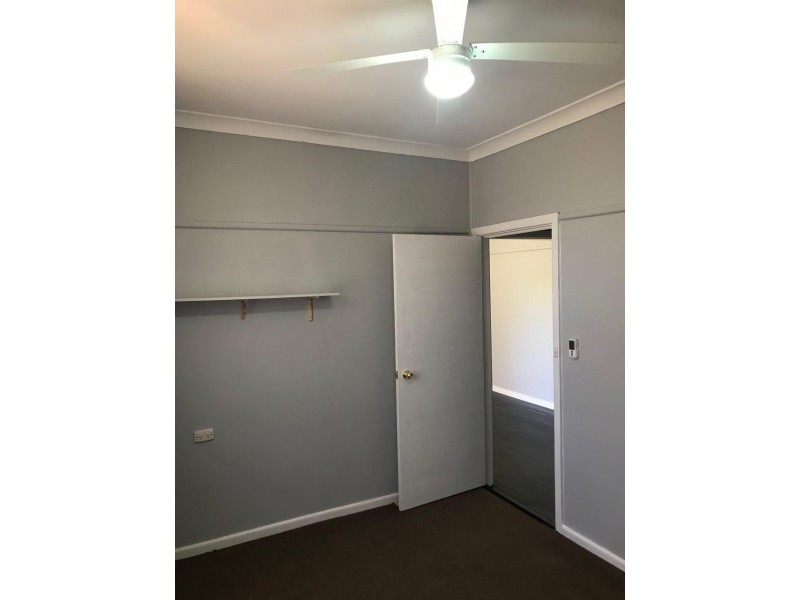 1 Gallop Avenue, Parkes NSW 2870