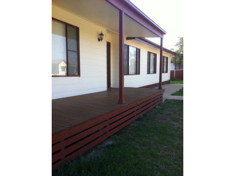 18 Brookview Street, Trundle NSW 2875