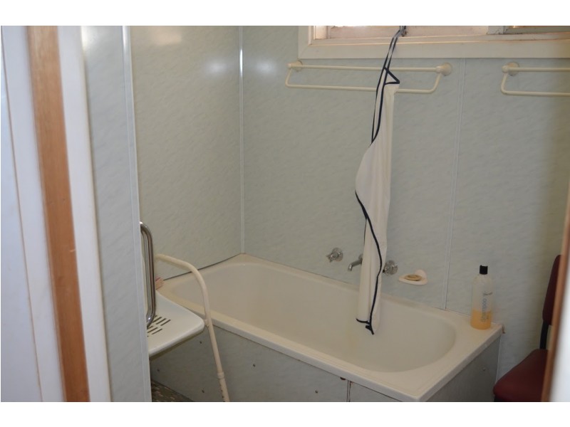17 Turner Street, Condobolin NSW 2877