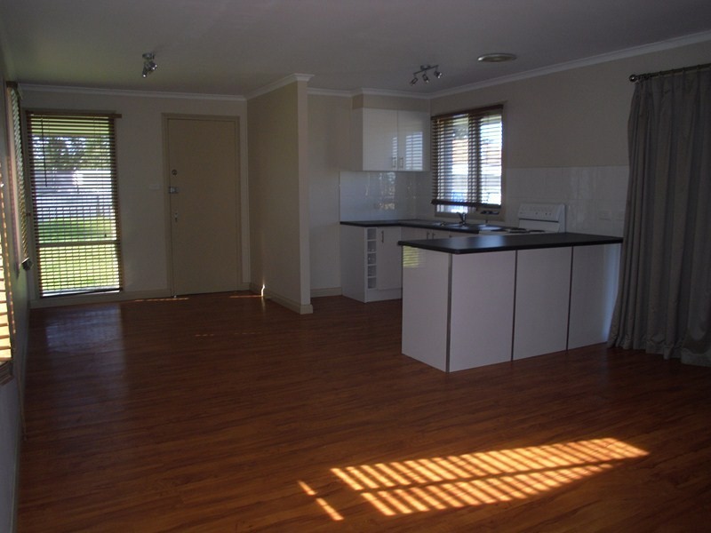 4 Cedar Crescent, Forbes NSW 2871