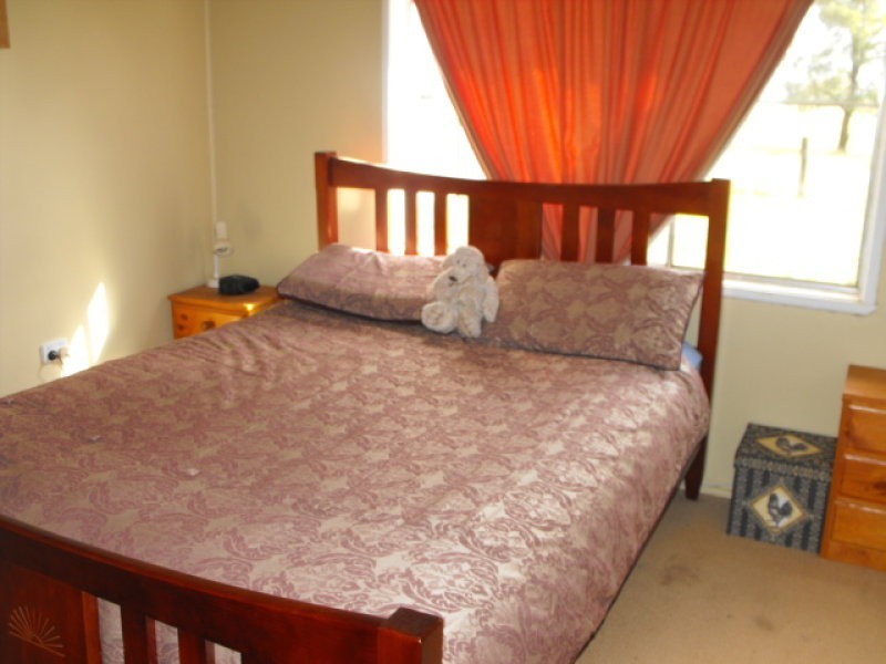 80 Blackstock Hill Road, Peak Hill NSW 2869