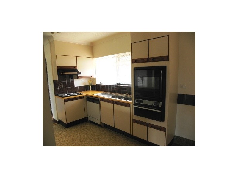 18/11 Wharf Street, Cleveland QLD 4163