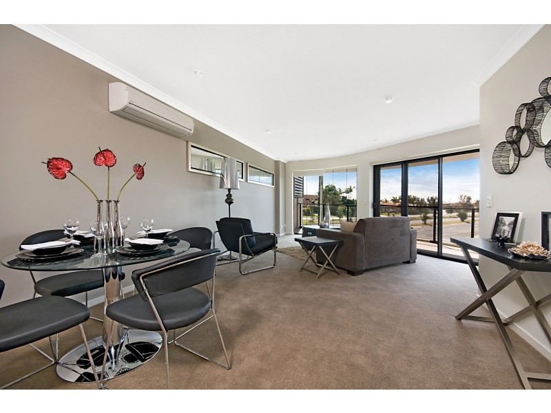 12/203 Shore Street, Cleveland QLD 4163