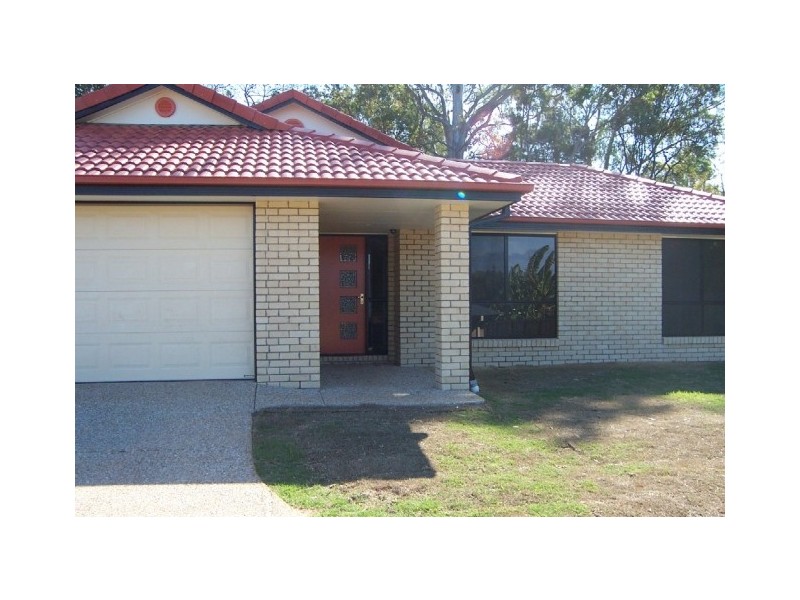 25  Adam Street, Cleveland QLD 4163