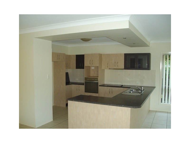 11 St Clair Court, Redland Bay QLD 4165