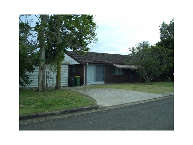27 Dawn Crescent, Thornlands QLD 4164