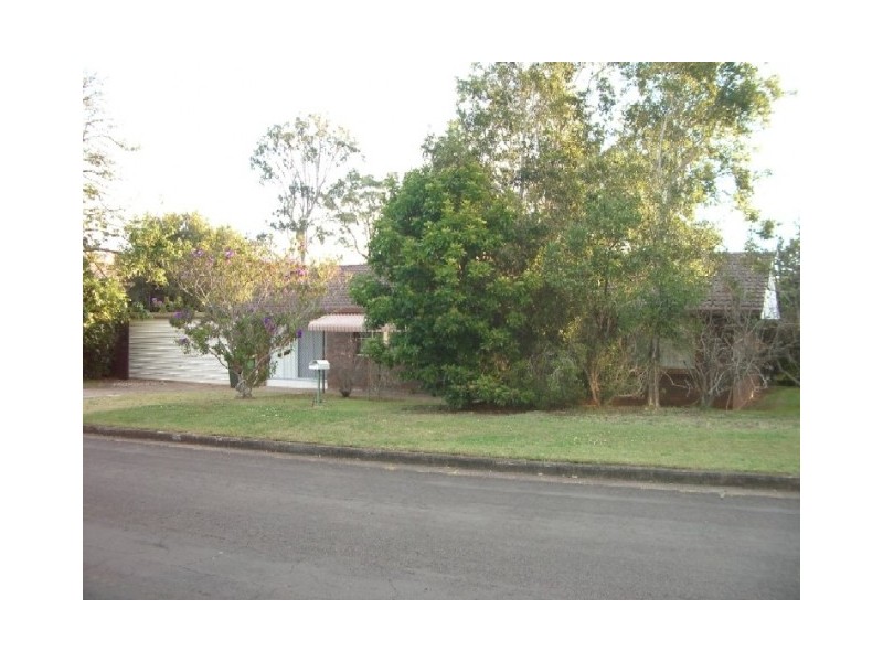 27 Dawn Crescent, Thornlands QLD 4164