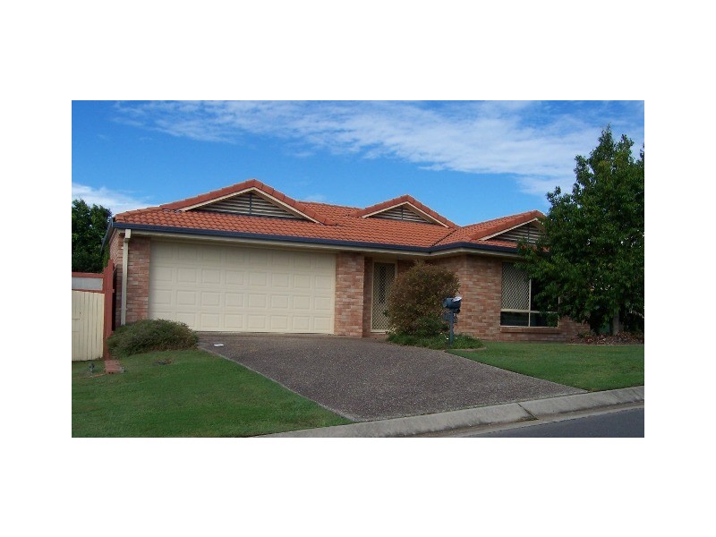 8 Burkett Crescent, Victoria Point QLD 4165