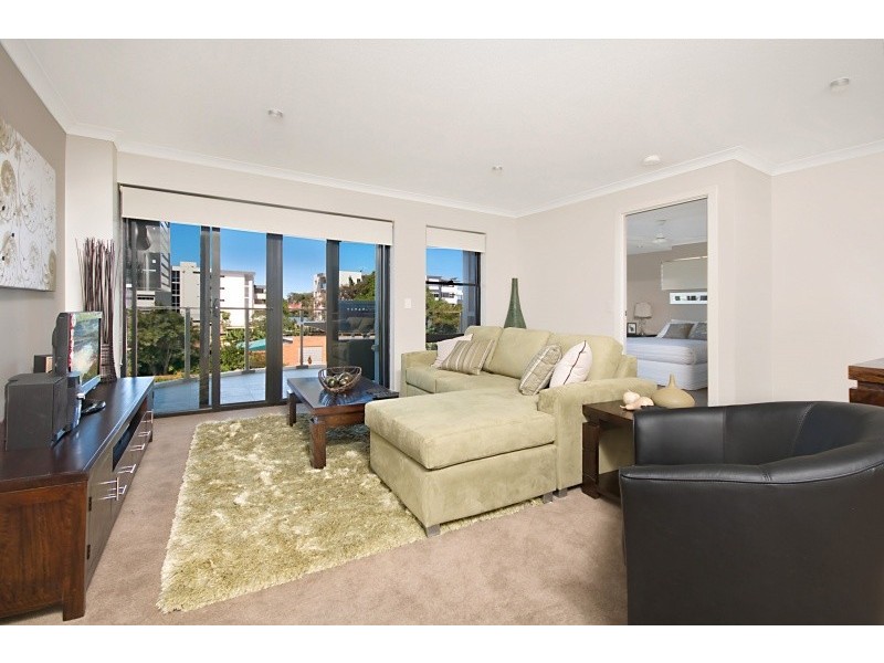 16/203 Shore Street, Cleveland QLD 4163