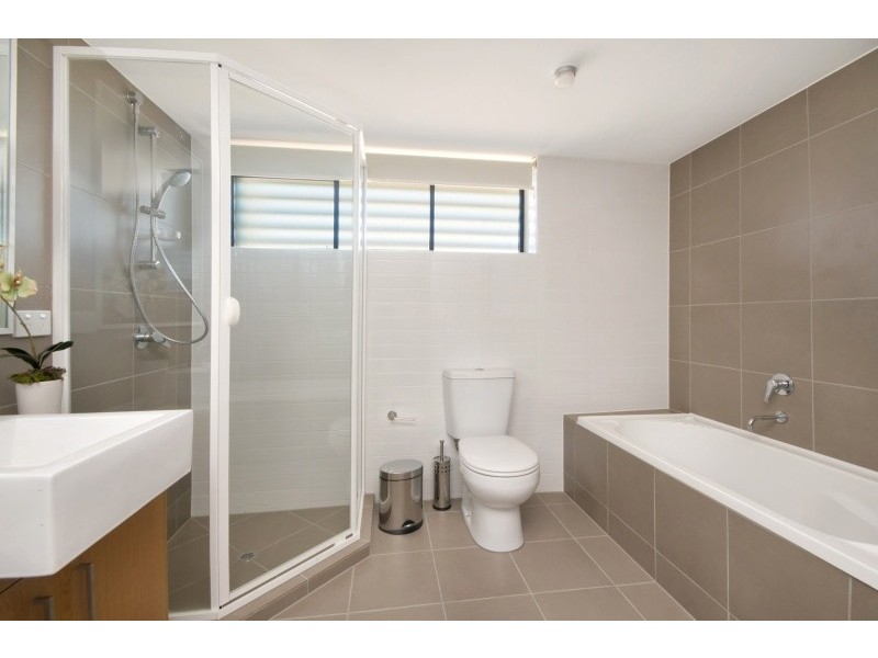 16/203 Shore Street, Cleveland QLD 4163