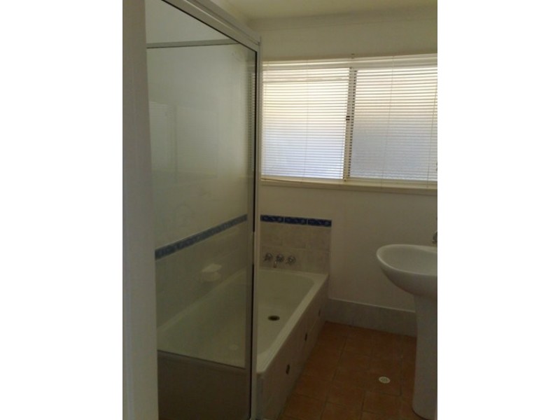 84 Bay Street, Cleveland QLD 4163