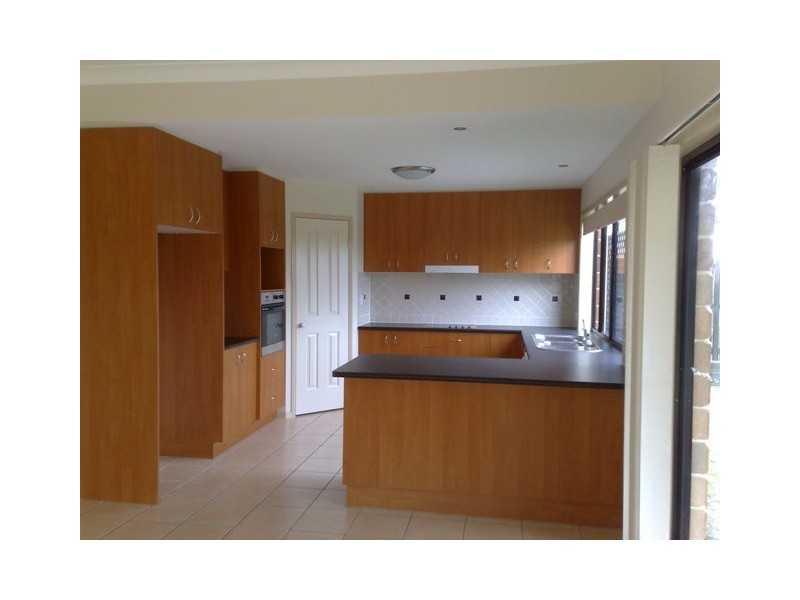 31 Attenborough Circuit, Redland Bay QLD 4165