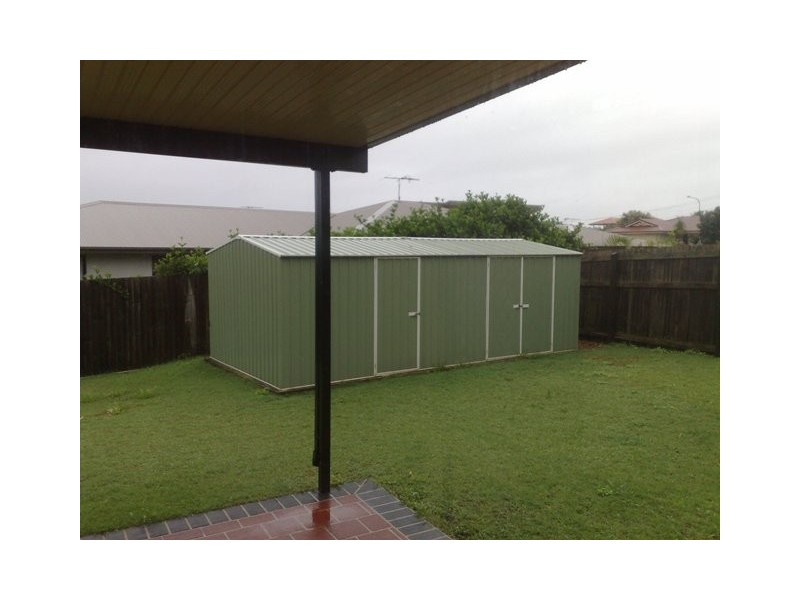 31 Attenborough Circuit, Redland Bay QLD 4165