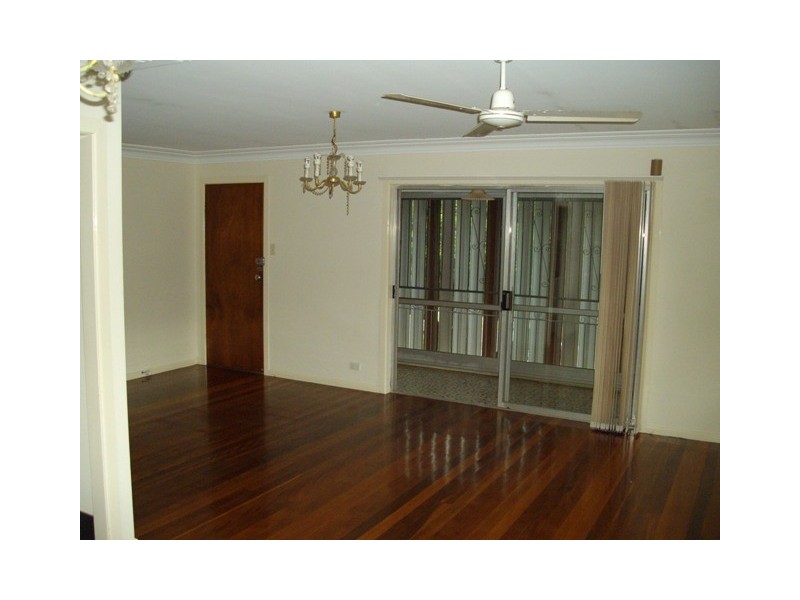 65 Island Street, Cleveland QLD 4163