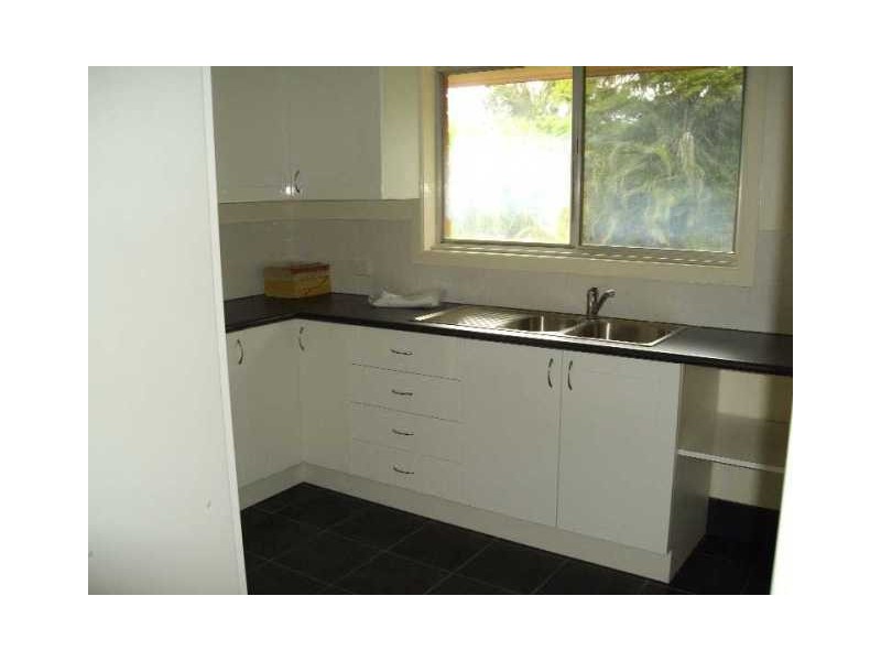 65 Island Street, Cleveland QLD 4163