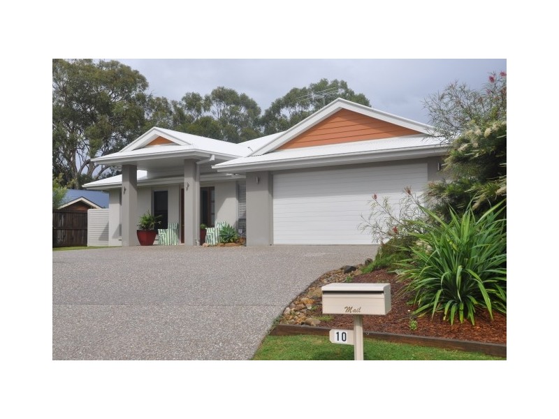 10 Forrest Street, Redland Bay QLD 4165