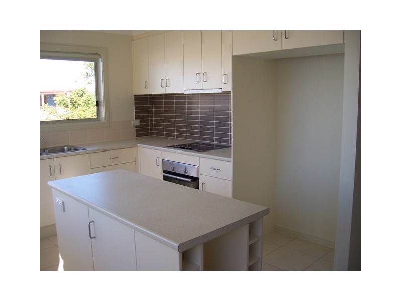 6 Cross Lane, Cleveland QLD 4163