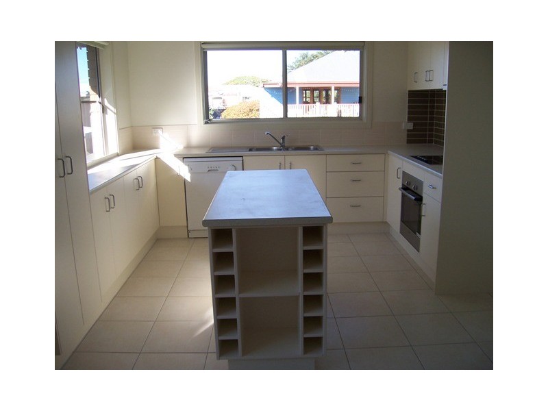 6 Cross Lane, Cleveland QLD 4163