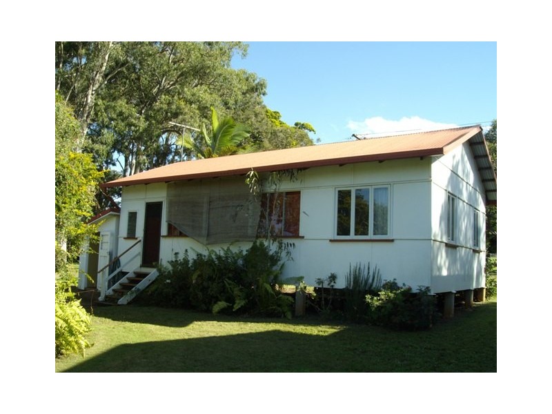 147 Passage Street, Cleveland QLD 4163