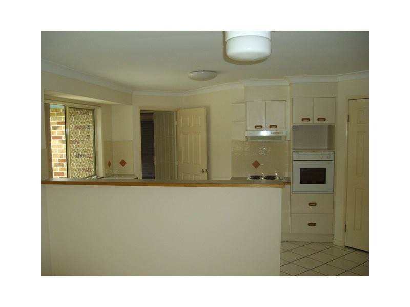 37 Pinelands Circuit, Redland Bay QLD 4165