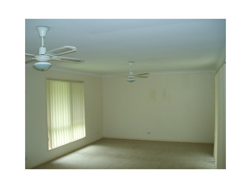 37 Pinelands Circuit, Redland Bay QLD 4165