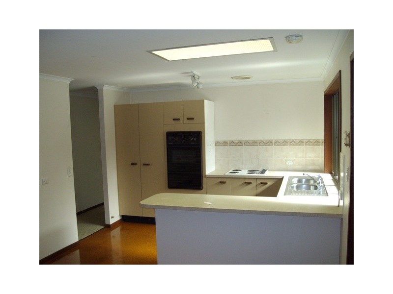 19 Strachan Road, Victoria Point QLD 4165