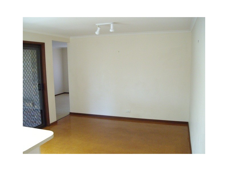 19 Strachan Road, Victoria Point QLD 4165