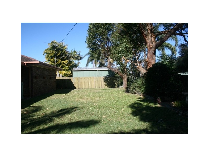 19 Strachan Road, Victoria Point QLD 4165