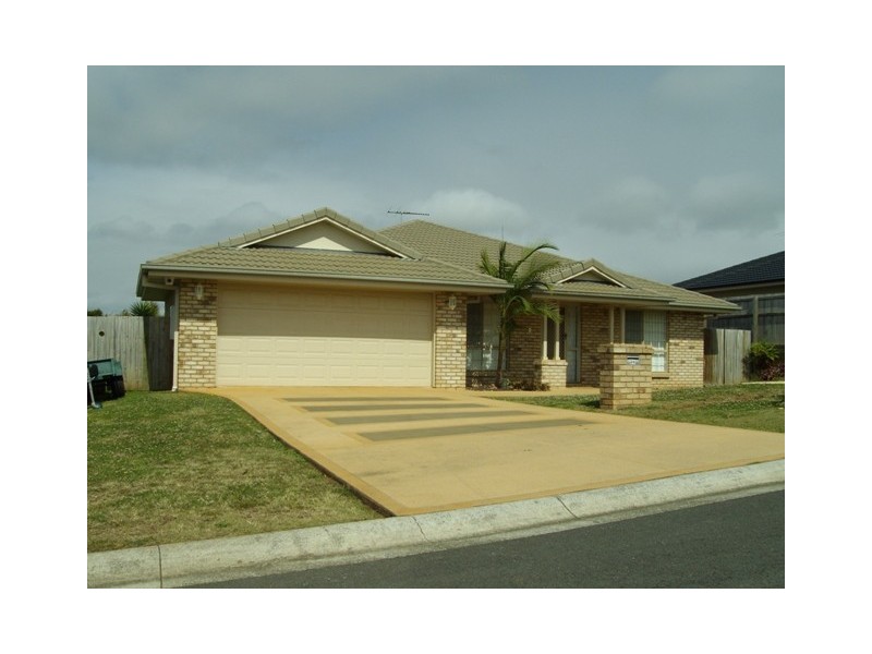 26 Aquila Street, Redland Bay QLD 4165