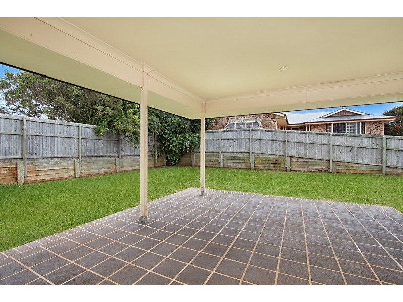 14 Butler Place, Redland Bay QLD 4165