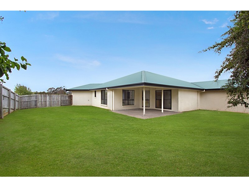 14 Butler Place, Redland Bay QLD 4165