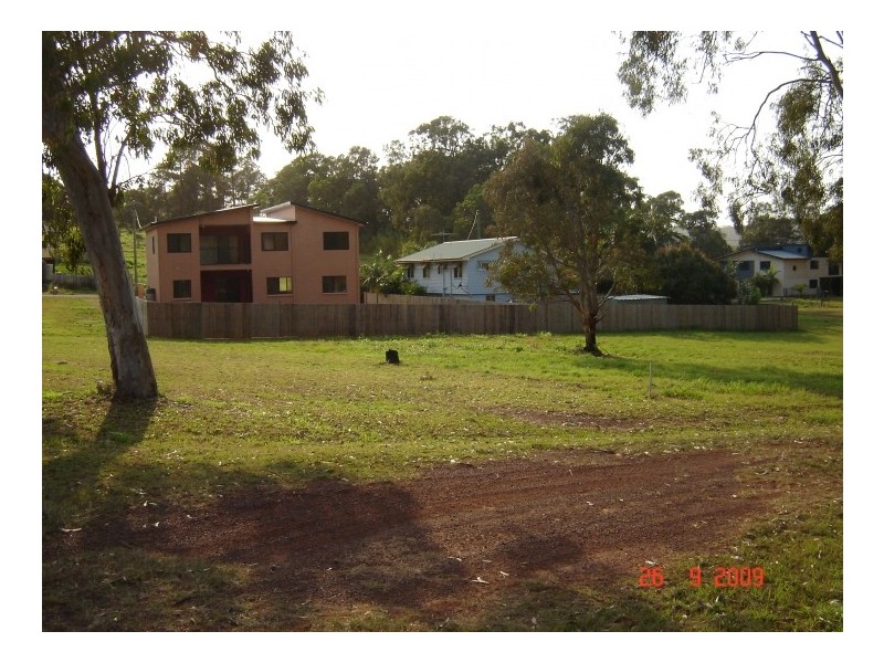 35 Zephyr Street, Russell Island QLD 4184