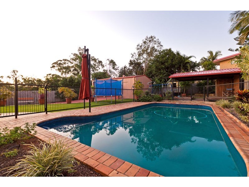 27 Sunshine Drive, Cleveland QLD 4163