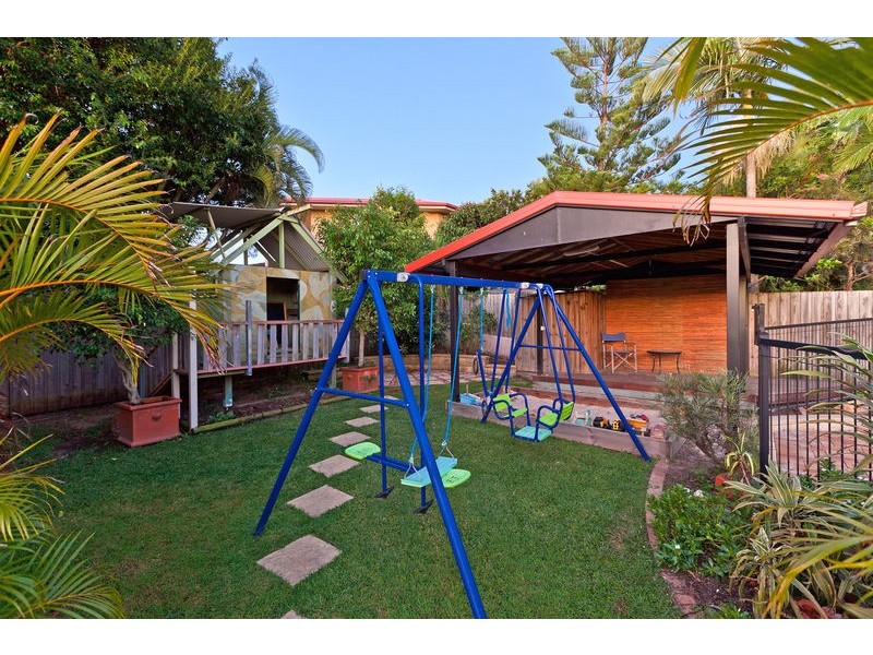 27 Sunshine Drive, Cleveland QLD 4163