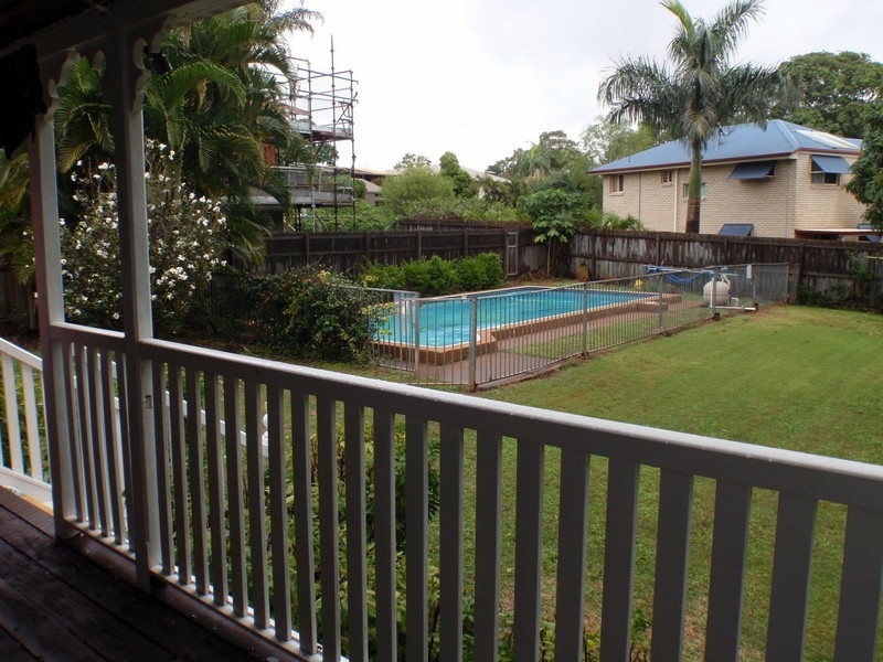 6 Fernbourne Rd, Wellington Point QLD 4160