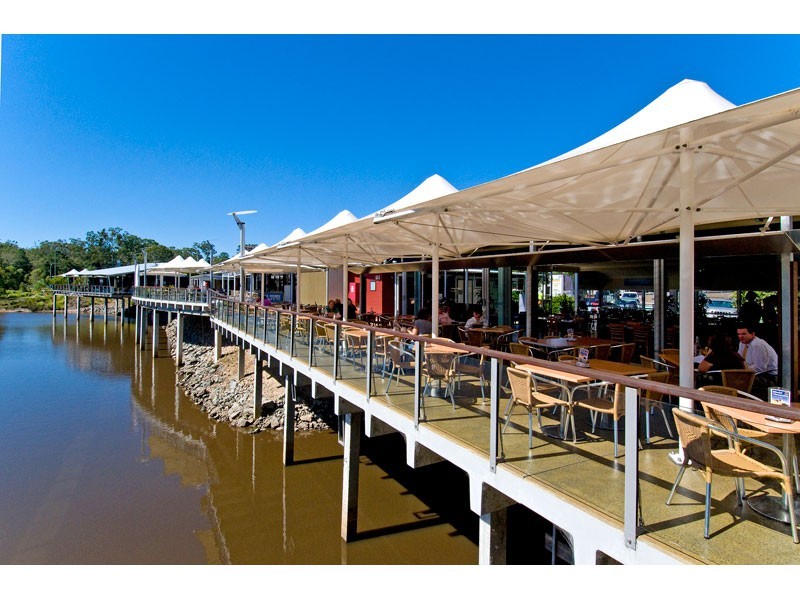 25 Esplanade, Redland Bay QLD 4165