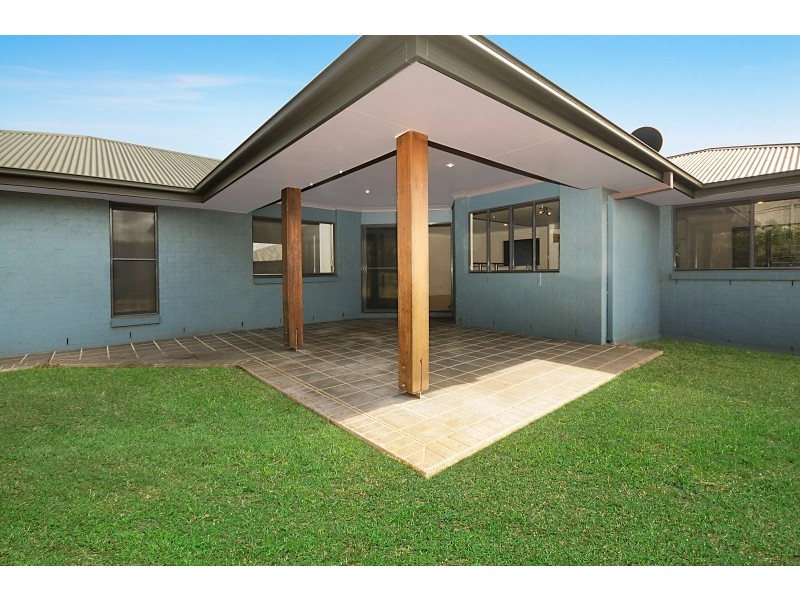 3 Bush Cherry Place, Thornlands QLD 4164