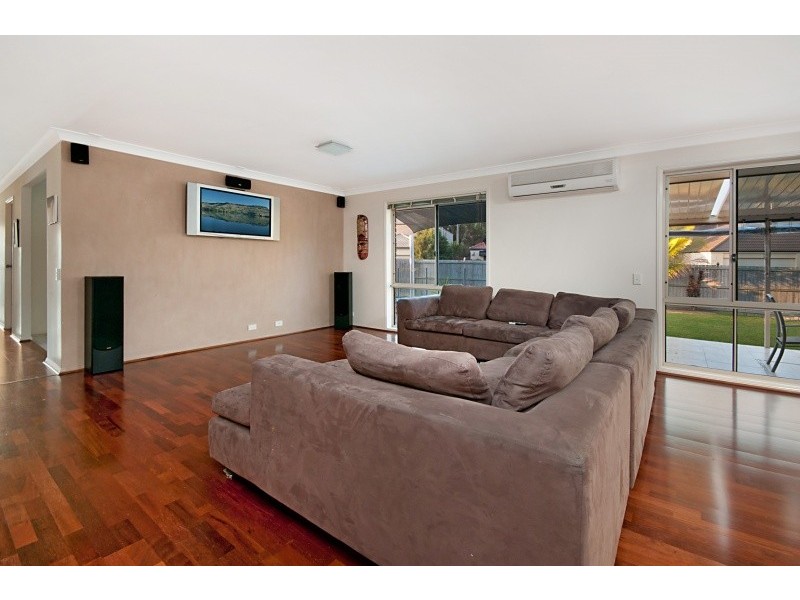 18 Doncaster Place, Alexandra Hills QLD 4161