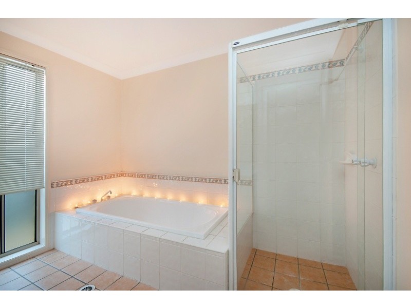 18 Doncaster Place, Alexandra Hills QLD 4161