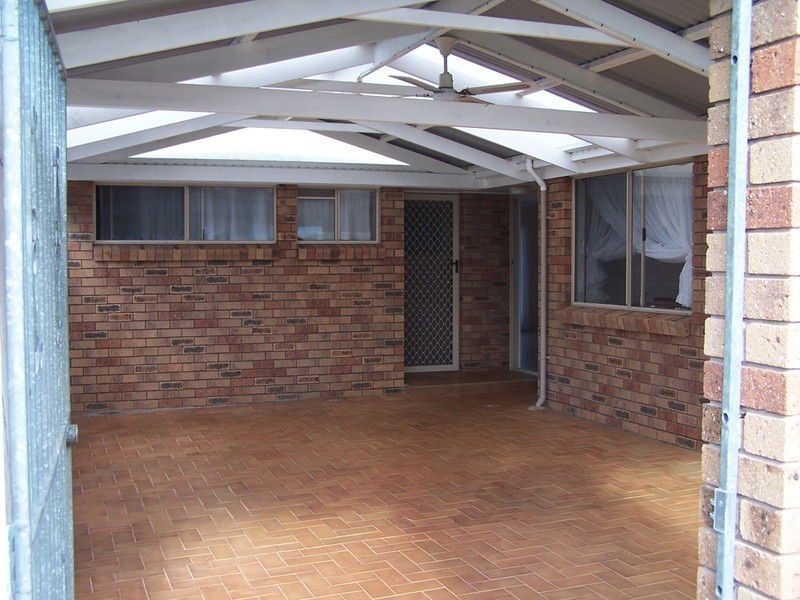 2 Kathleen Court, Cleveland QLD 4163