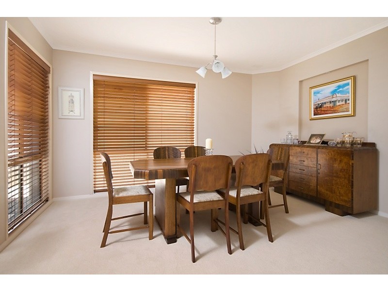 26 Waterville Drive, Thornlands QLD 4164