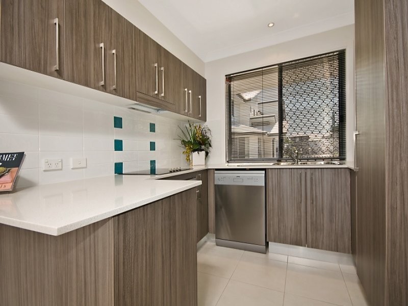 2/45-47 Longland Street, Cleveland QLD 4163