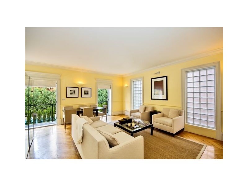 27 Billyard Ave, Elizabeth Bay NSW 2011