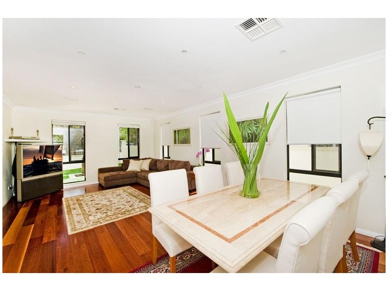 16 Brassie Street, North Bondi NSW 2026