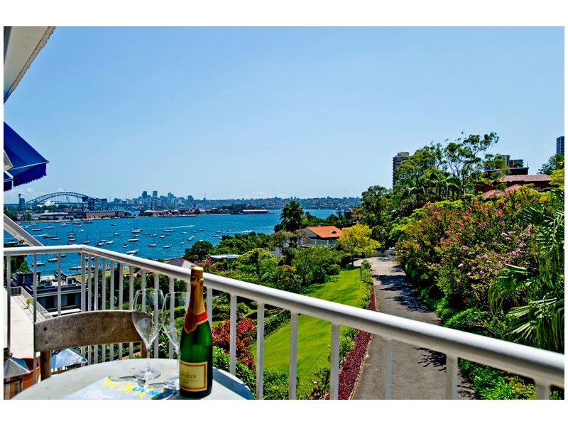 11 Yarranabbe Road, Darling Point NSW 2027
