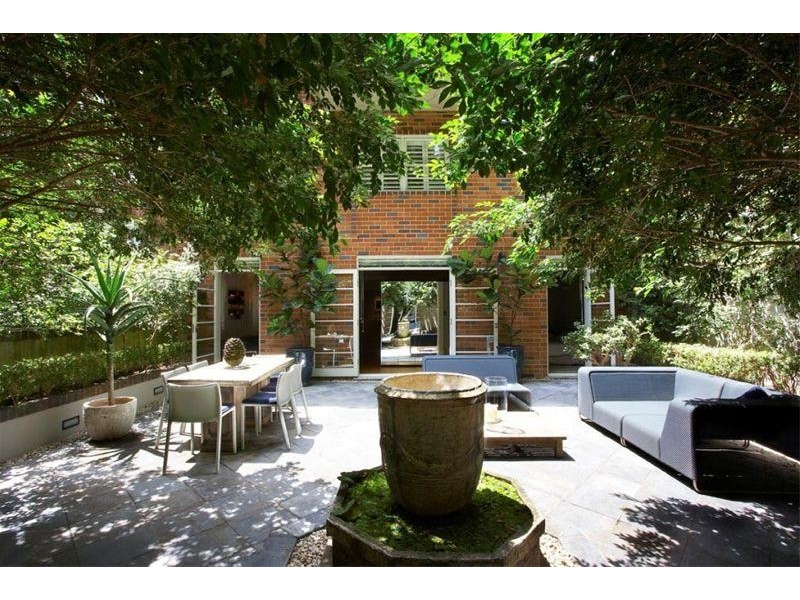 27 Billyard Ave, Elizabeth Bay NSW 2011