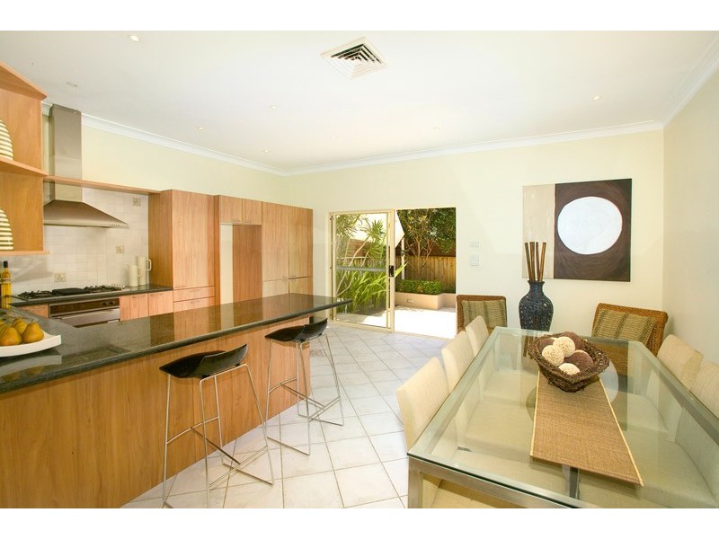 5 Oakley Road, North Bondi NSW 2026