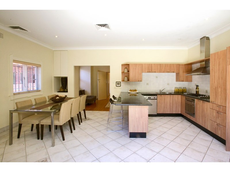 5 Oakley Road, North Bondi NSW 2026