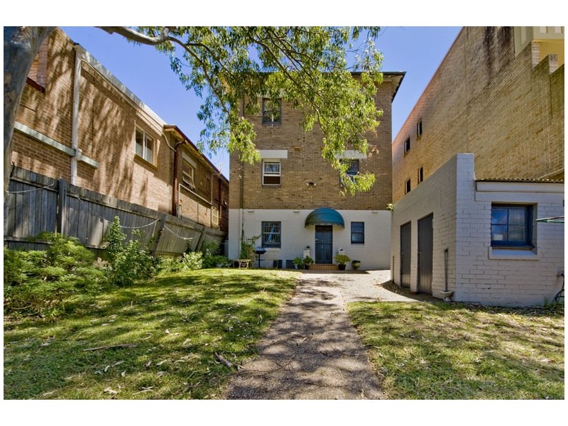 2/393 Old South Head Road, North Bondi NSW 2026