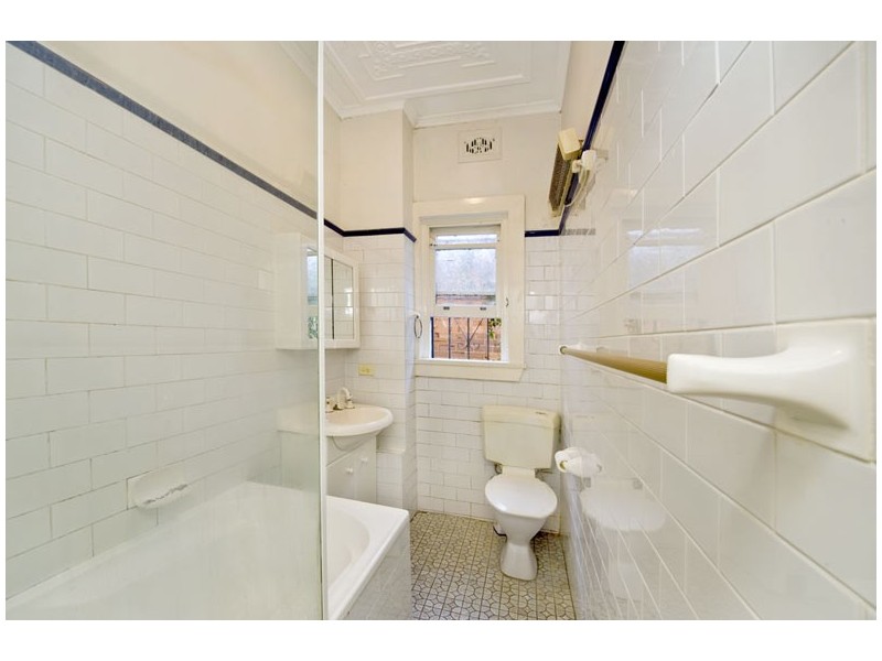 2/393 Old South Head Road, North Bondi NSW 2026